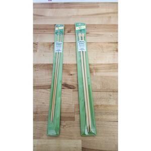 Pair of Vintage Clover Japan Takumi Bamboo knitting needles